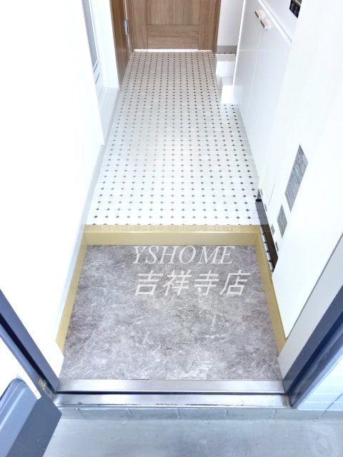 エスポワールセリカワ 玄関