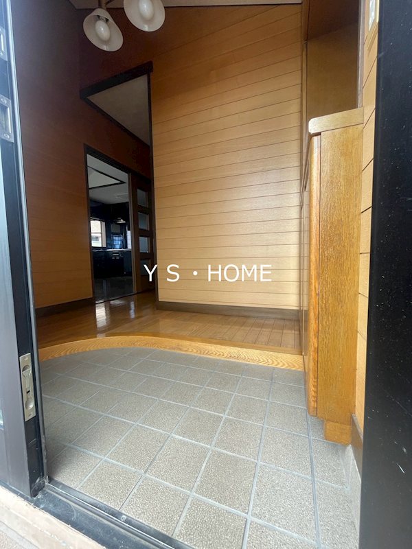 本多ビル 玄関