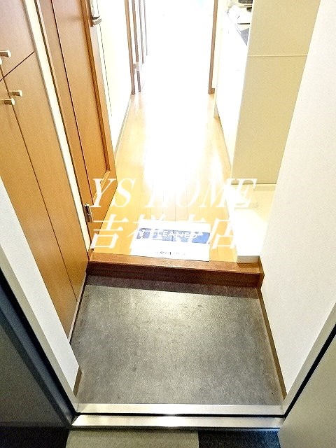 ラクラス荻窪 玄関