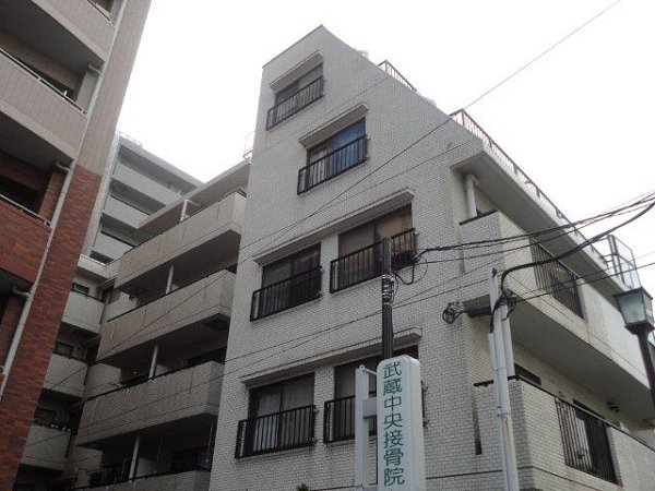 キャニオンマンション三鷹 外観