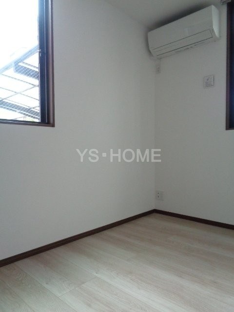 ベッドルーム