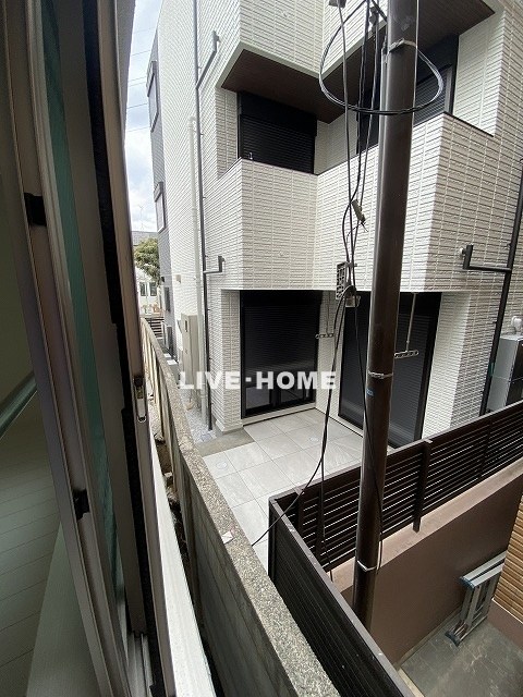 その他33