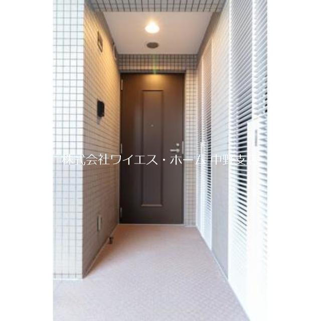 パティオスクエア中野  玄関
