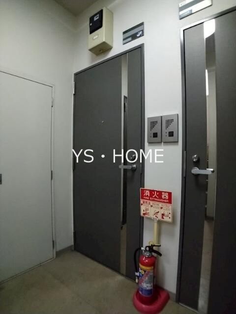 アーバンパークサイド中野 玄関