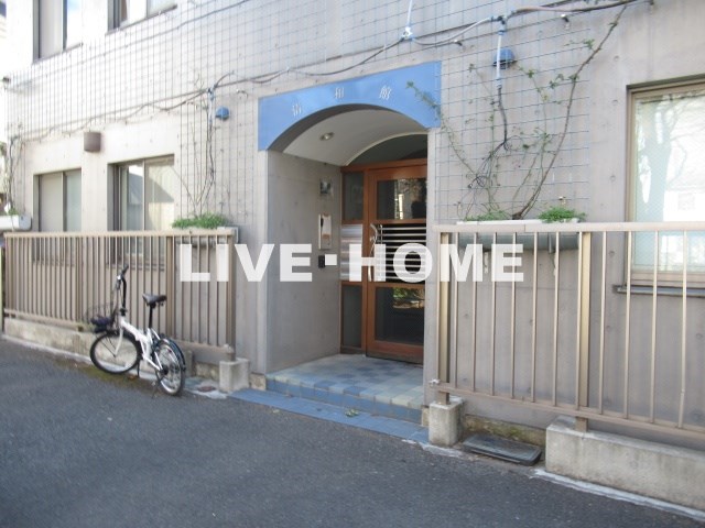 東京都中野区大和町２丁目 エントランス