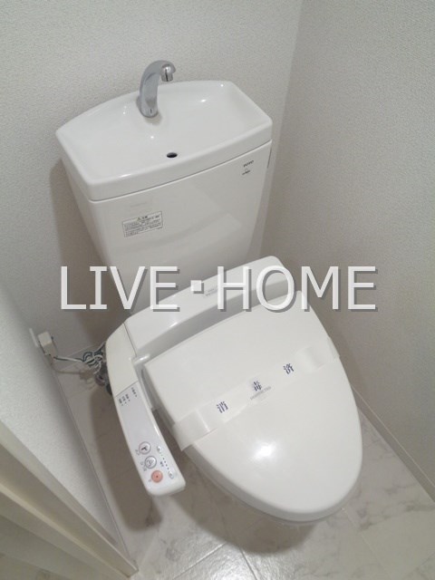 プライムアーバン中野上高田（上高田4-43-3） トイレ