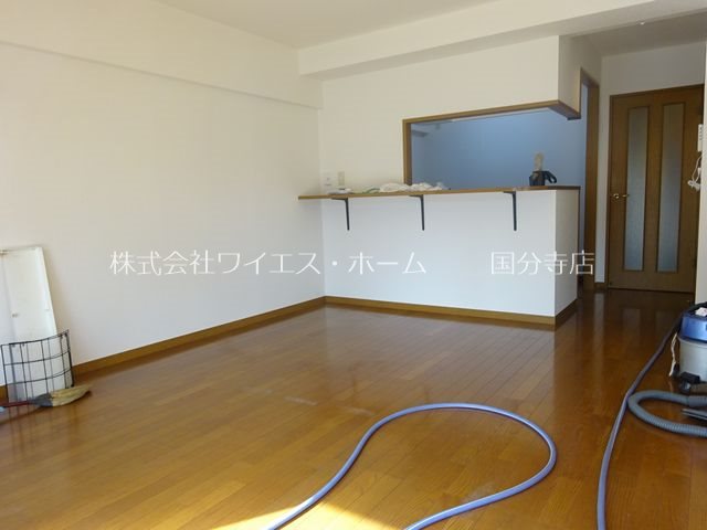 アースフォーガル リビング