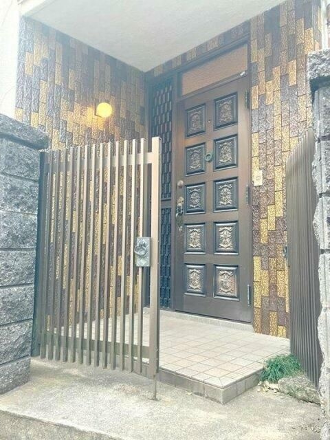 東京都府中市武蔵台３丁目 エントランス