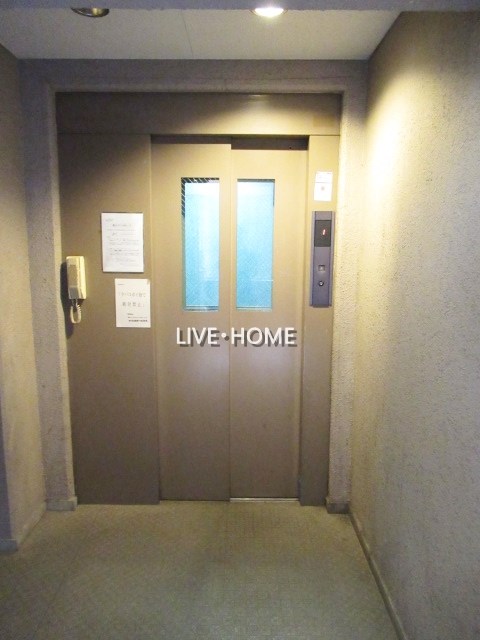 東京都杉並区高円寺南１丁目 エントランス