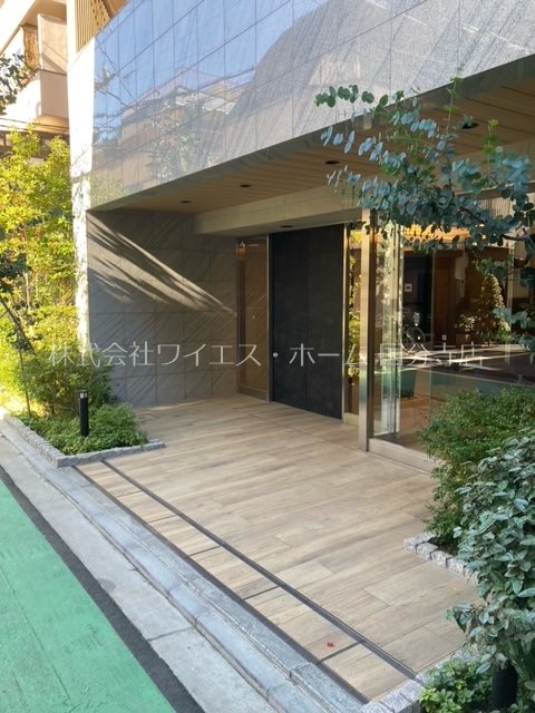 東京都小金井市本町５丁目 エントランス