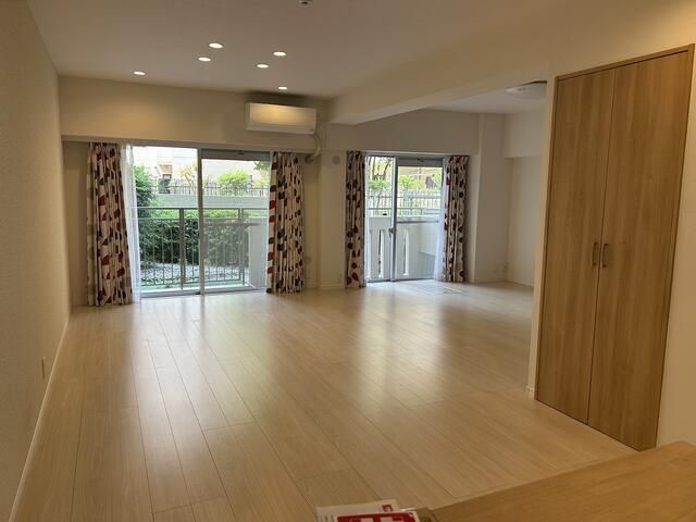 東京都府中市本町２丁目 ロビー