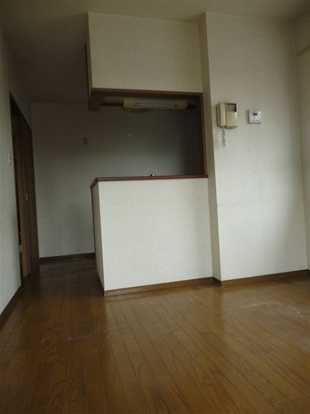東京都小平市仲町 リビング