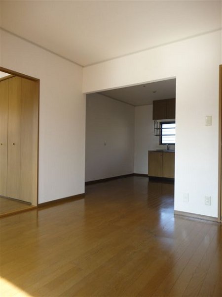 東京都小平市小川町２丁目 リビング
