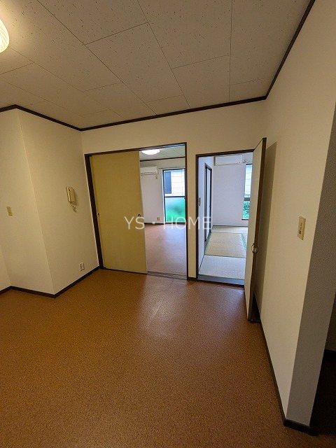 ヘーベルメゾン哲学堂 リビング
