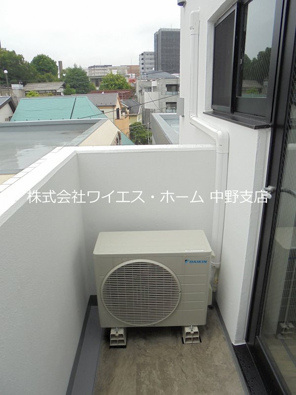 レガリス新中野アンベリール ベランダ