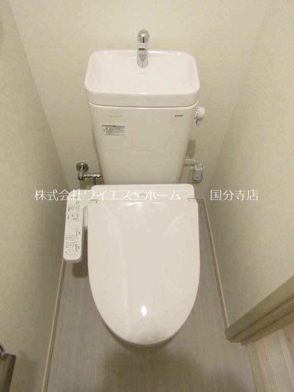 ヴァン・ヴェール鷹の台A トイレ