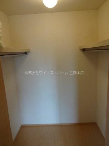 ルミエール2008 収納