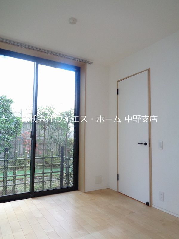 その他11