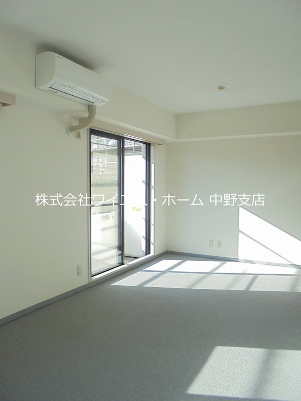 中野桃園パークハウス リビング