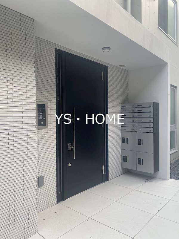 東京都中野区本町２丁目 エントランス