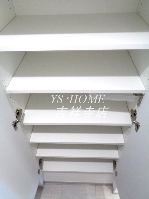 OZIO西荻窪Ⅱ 玄関
