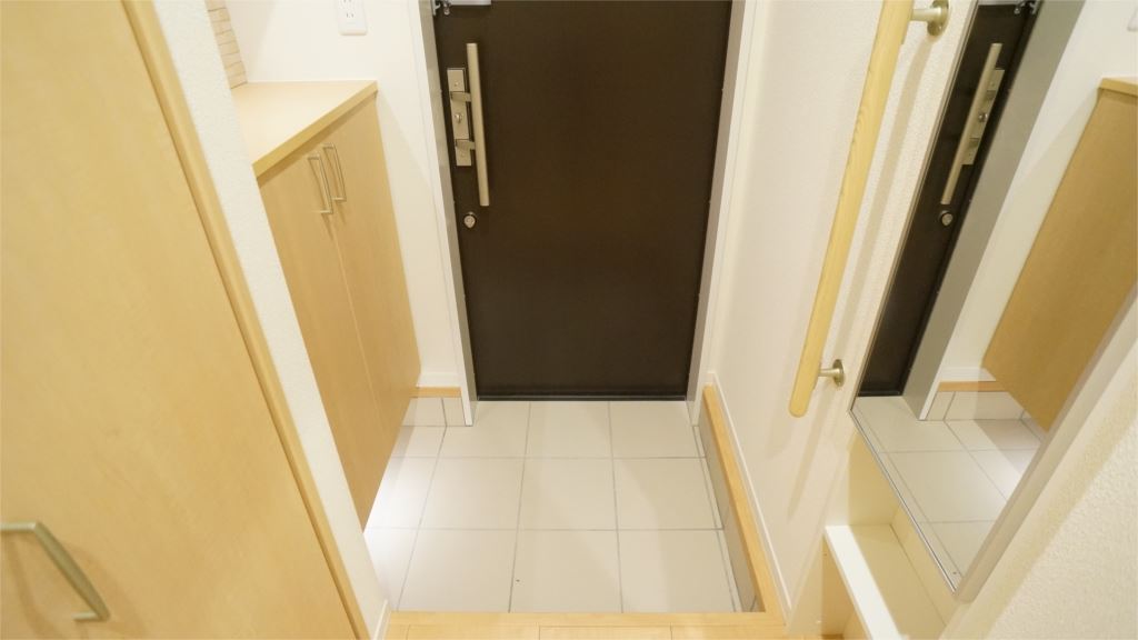 ウエストメゾン西木辻 玄関