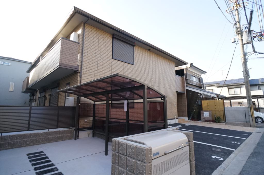 アンジュール佐保 205号室 外観
