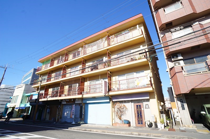 205号室 外観