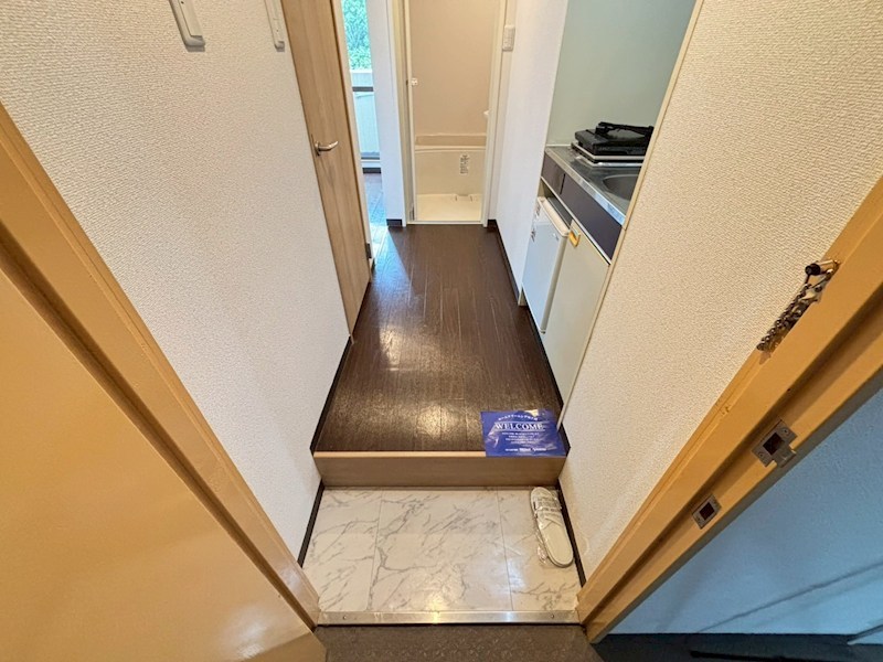 フォレスト高畑マンション 玄関