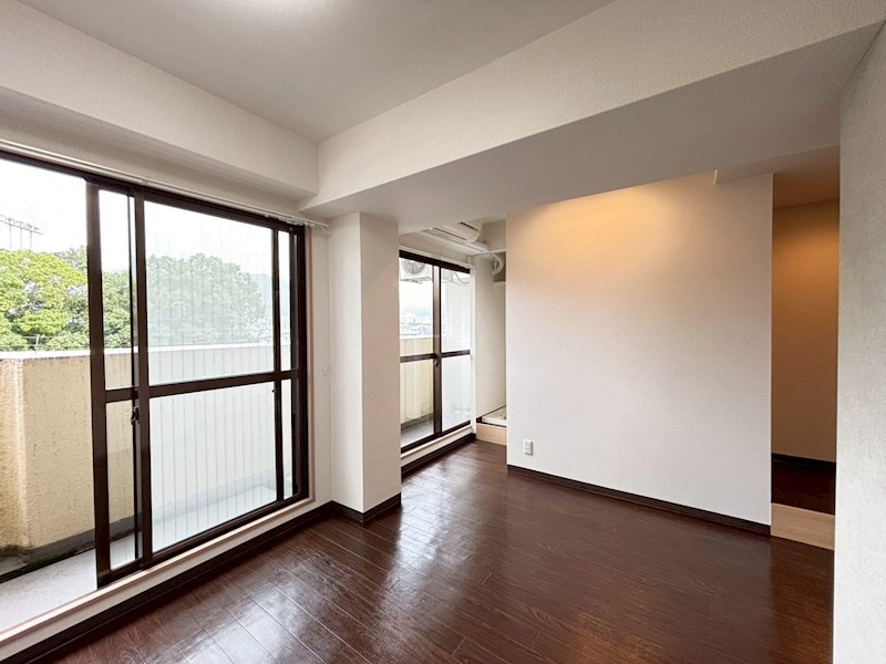 フォレスト高畑マンション ベッドルーム