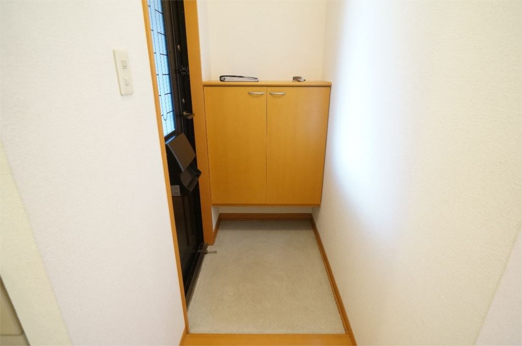 セジュールならやまⅠ 玄関
