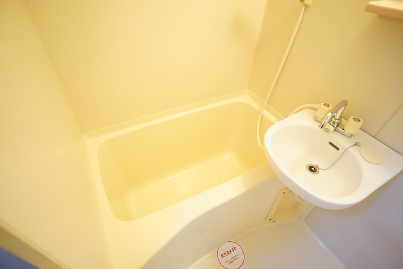 ファミール西大寺 風呂画像