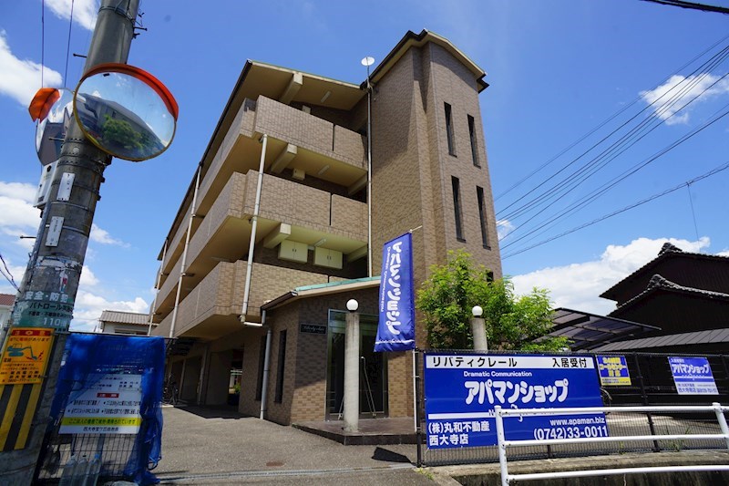 リバティ・クレール 205号室 外観