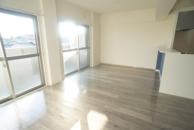 アートヒルズ西大寺 リビング