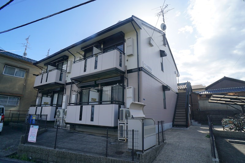 パシオ西奈良 205号室 外観