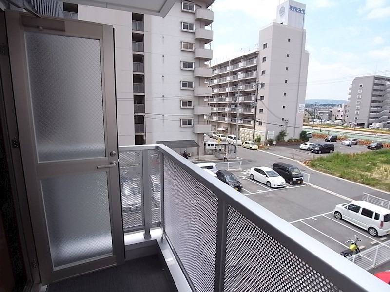 スタシオンドゥ西大寺 ベランダ