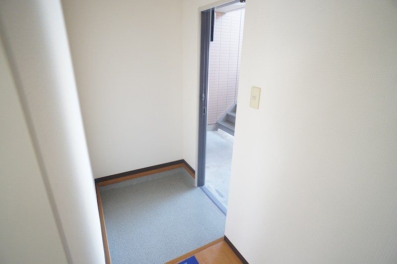 クレールＡ 玄関