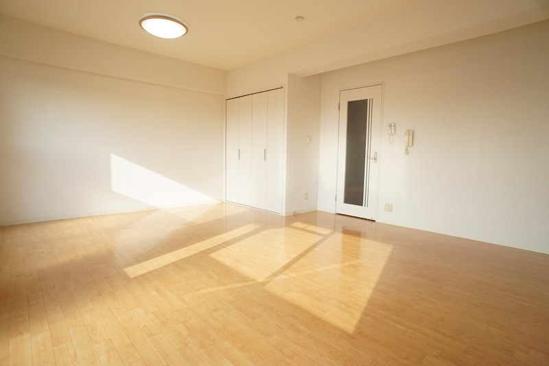 三和平城グランドパレス ベッドルーム