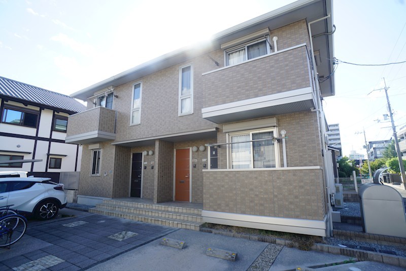 モダンコート二条 101号室 外観