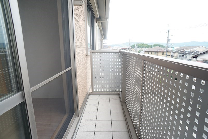 シャーメゾンレジデンス ベランダ