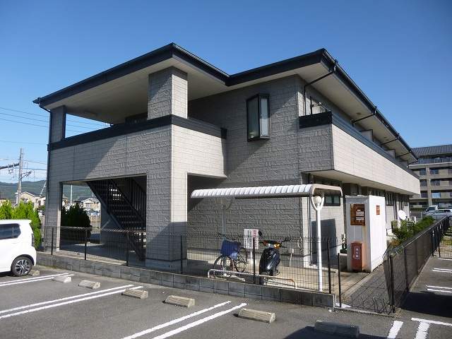 メゾン　ラフィーネ 202号室 外観