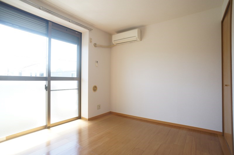 プレミール加茂Ａ ベッドルーム