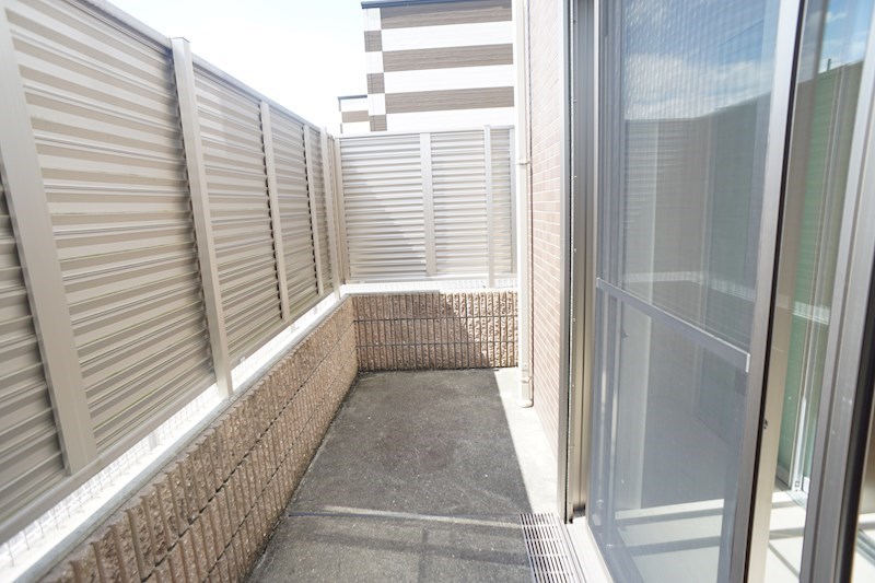 フィーカス　メモリア ベランダ