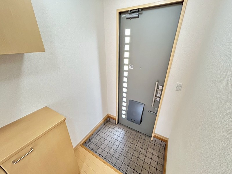 グランバリエ兜台 玄関