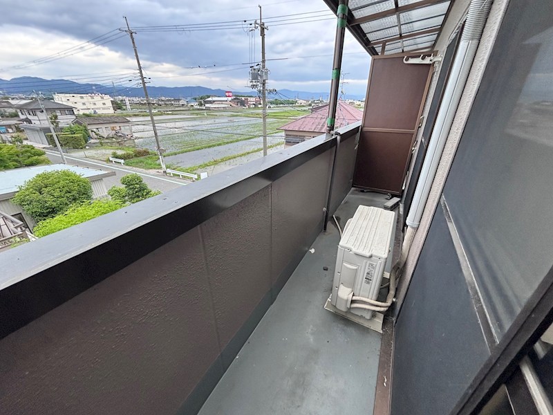 パレシャルム郡山 ベランダ