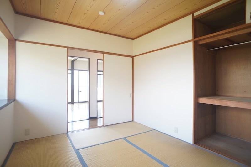 翔学園前 ベッドルーム