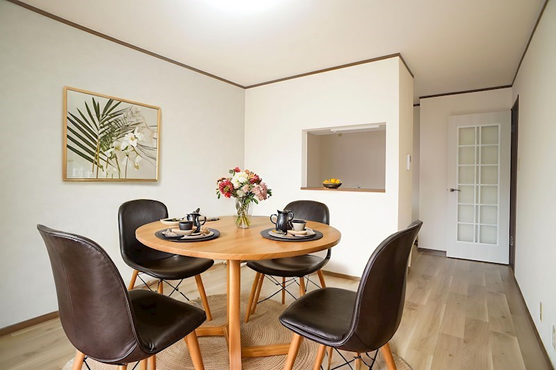 ファミーユ学園前 リビング