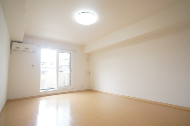 ジェルメ中山Ａ ベッドルーム