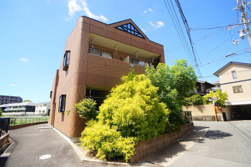 ＬＥＧＡＣＹ学園前 205号室 外観