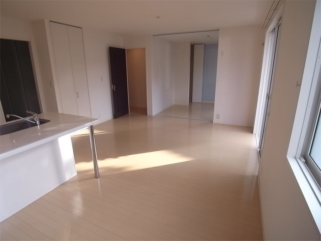 エフ・メゾン　Ｅ その他5